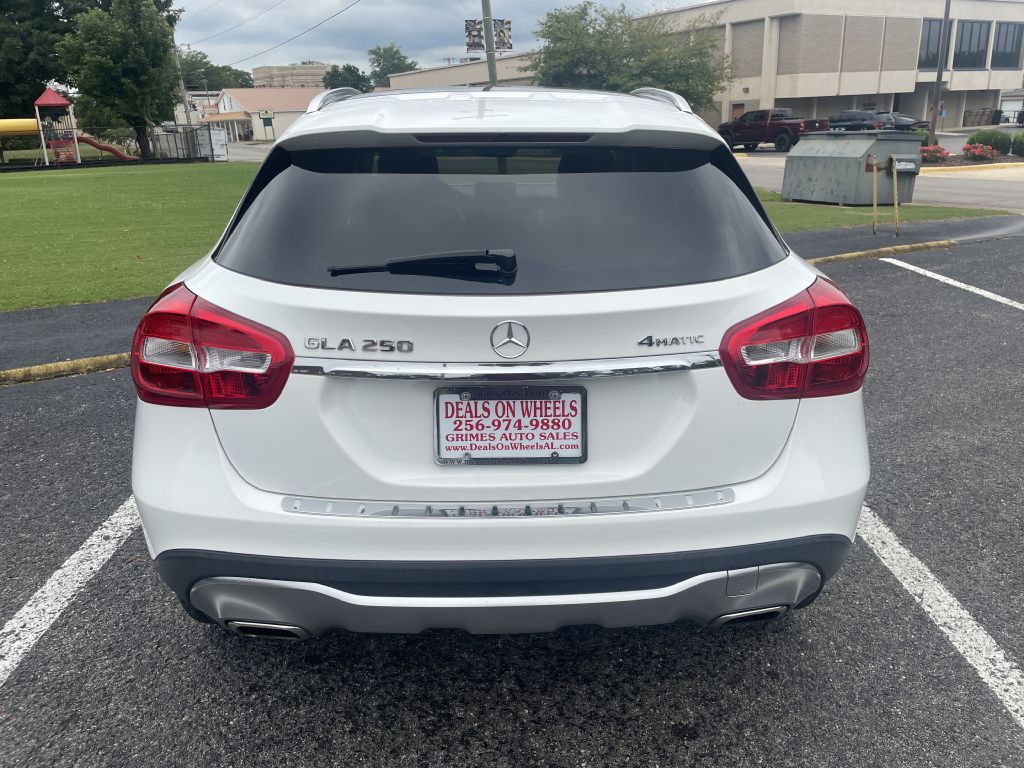 2019 Mercedes-Benz GLA-Class Image 6