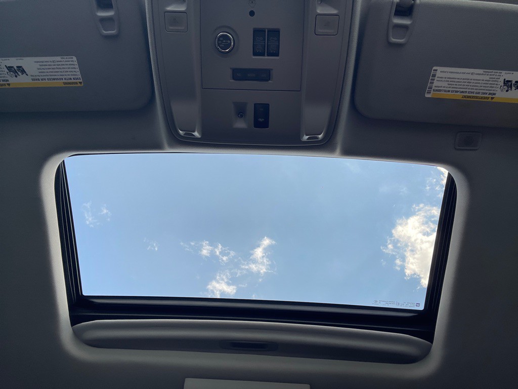 2017 Chevrolet Tahoe Image 20