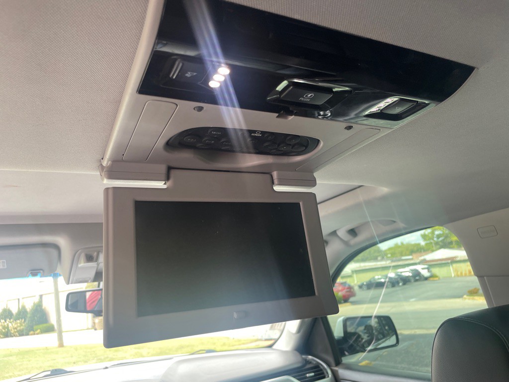 2017 Chevrolet Tahoe Image 35