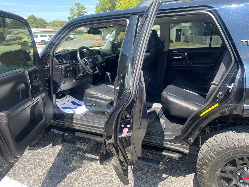 2023 Toyota 4Runner Image 14