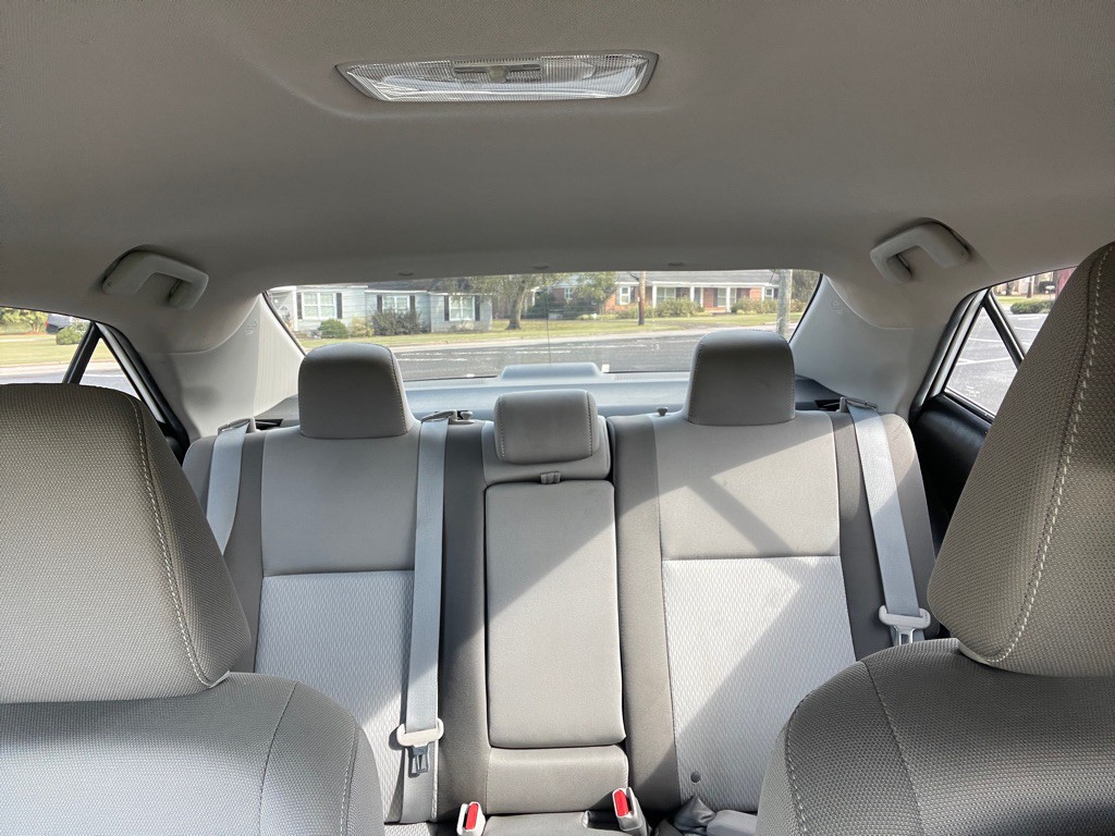 2017 Toyota Corolla Image 16