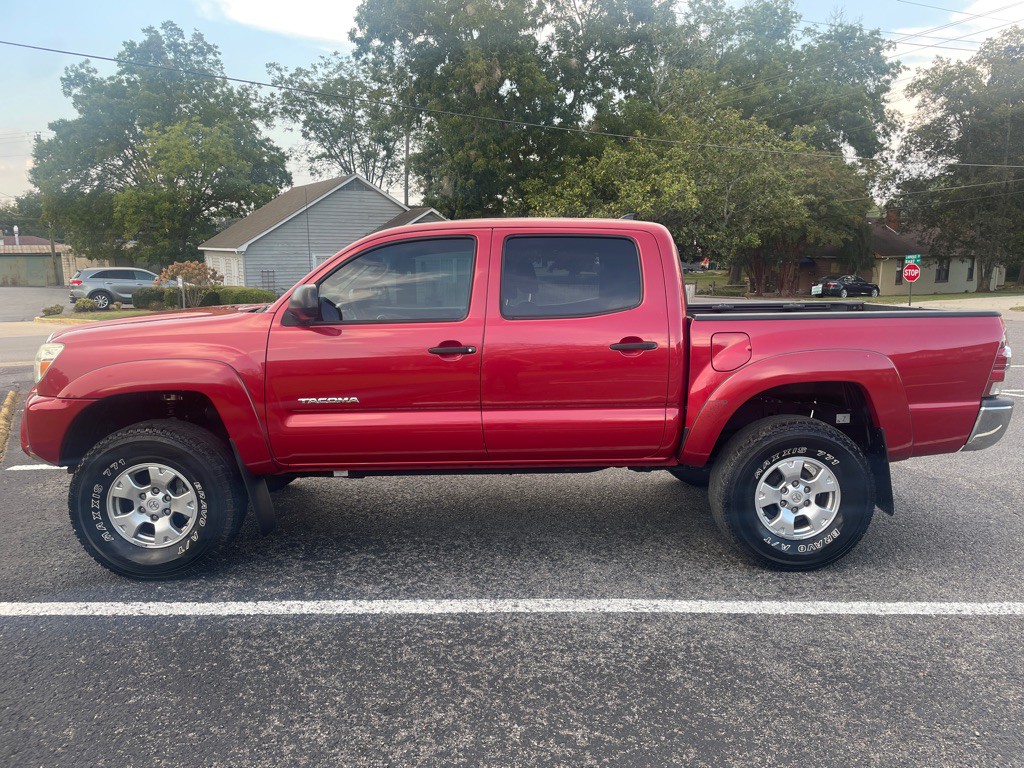 2015 Toyota Tacoma Image 4