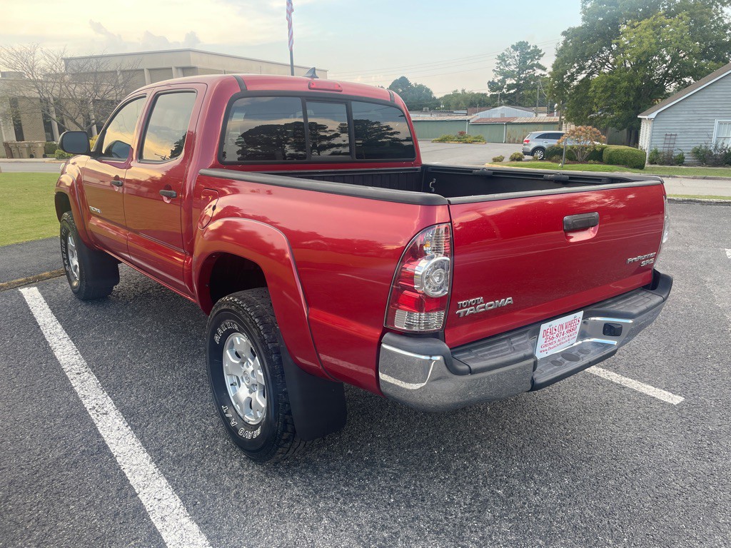 2015 Toyota Tacoma Image 5