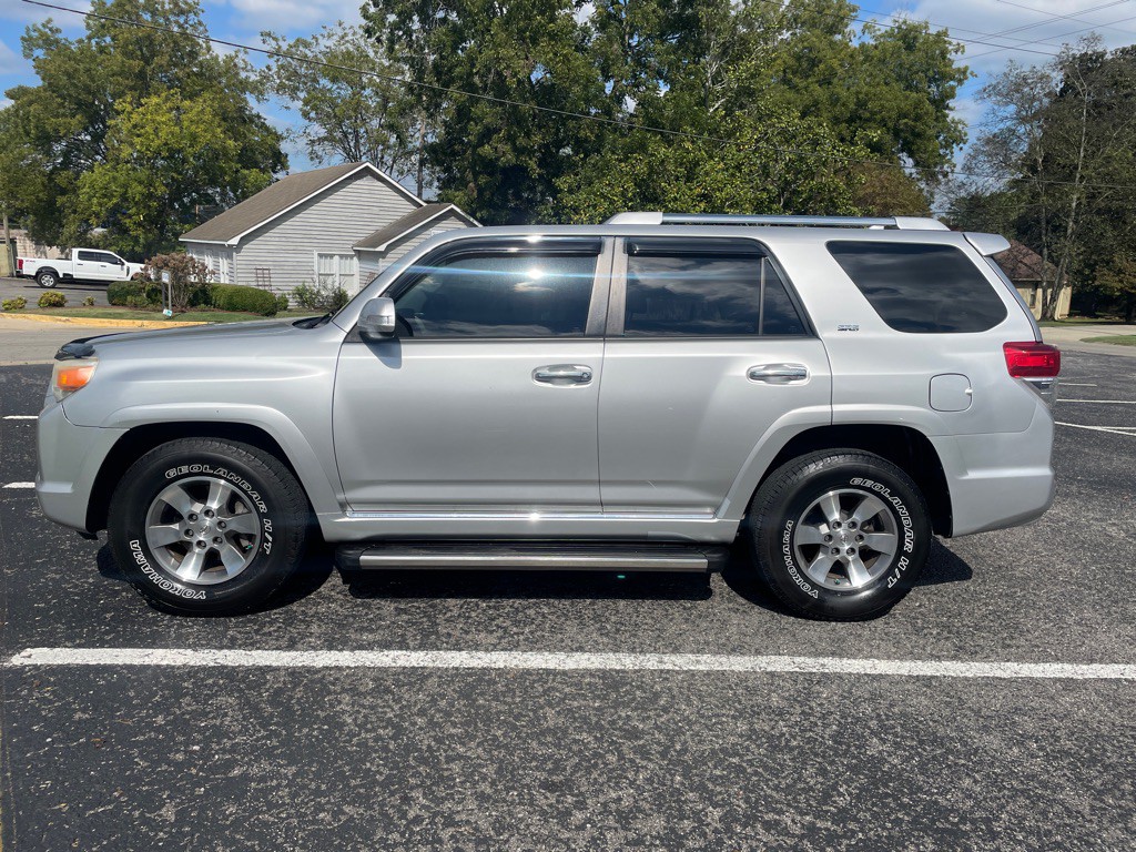2013 Toyota 4Runner Image 4