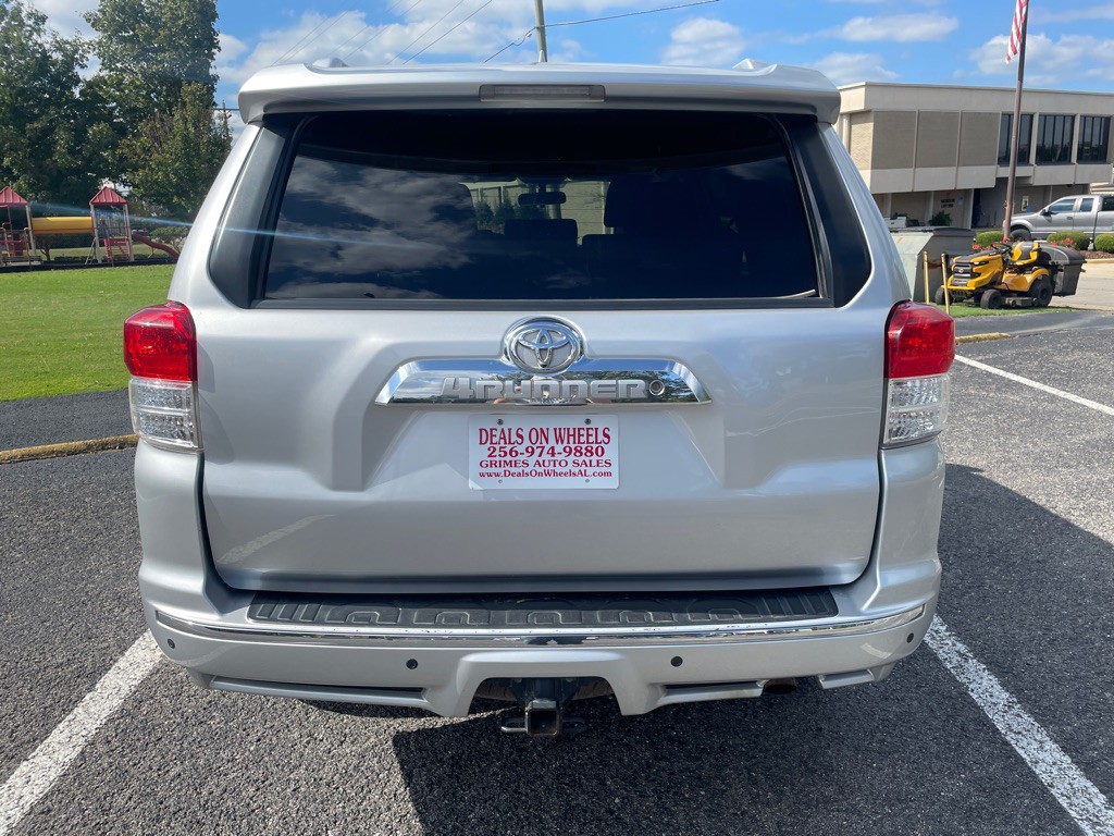 2013 Toyota 4Runner Image 6