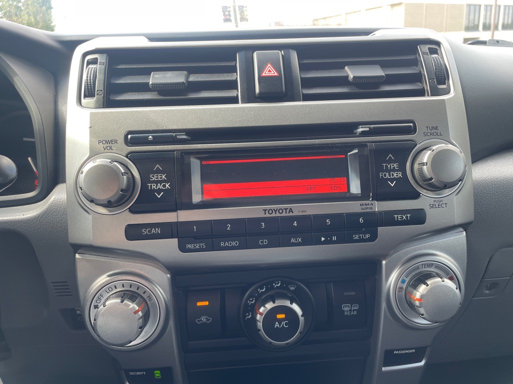 2013 Toyota 4Runner Image 15