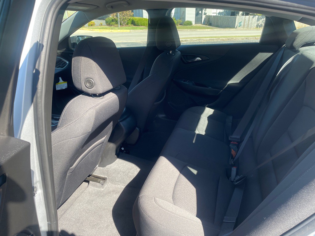 2019 Chevrolet Malibu Image 11