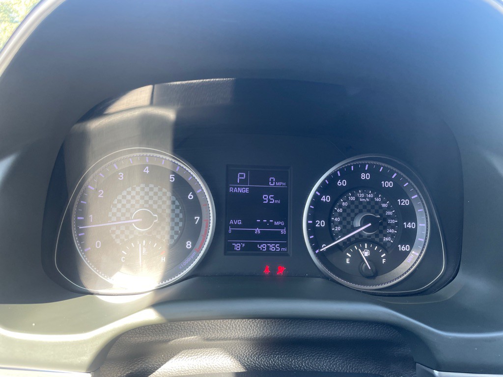 2019 Hyundai Elantra Image 13