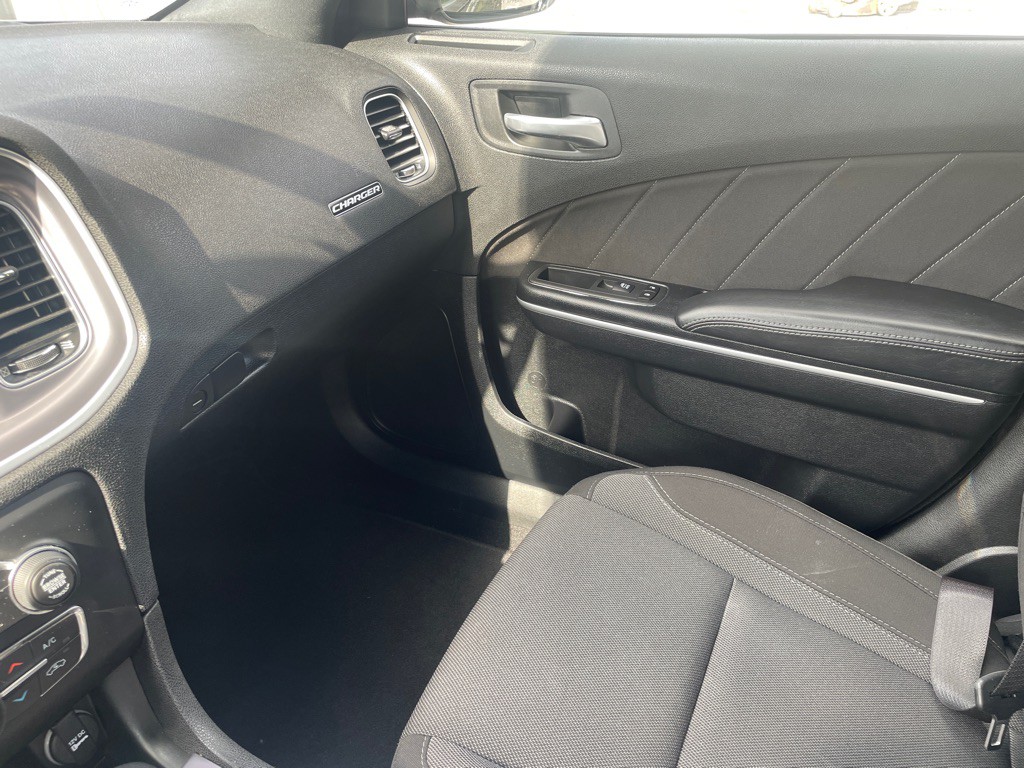 2020 Dodge Charger Image 17