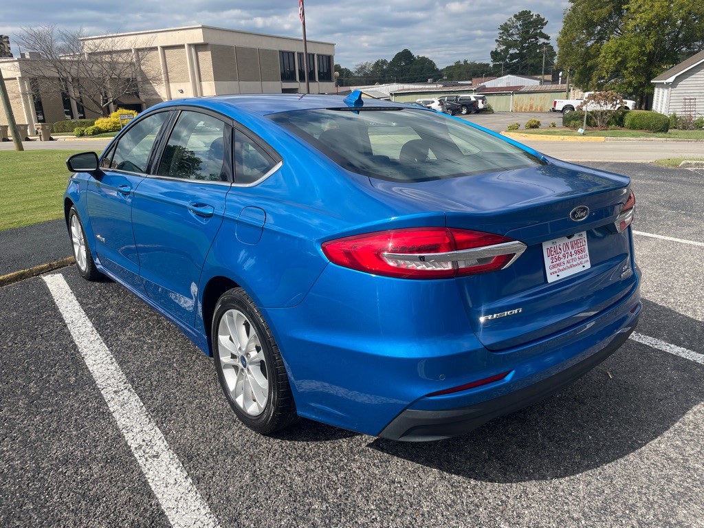 2019 Ford Fusion Image 5