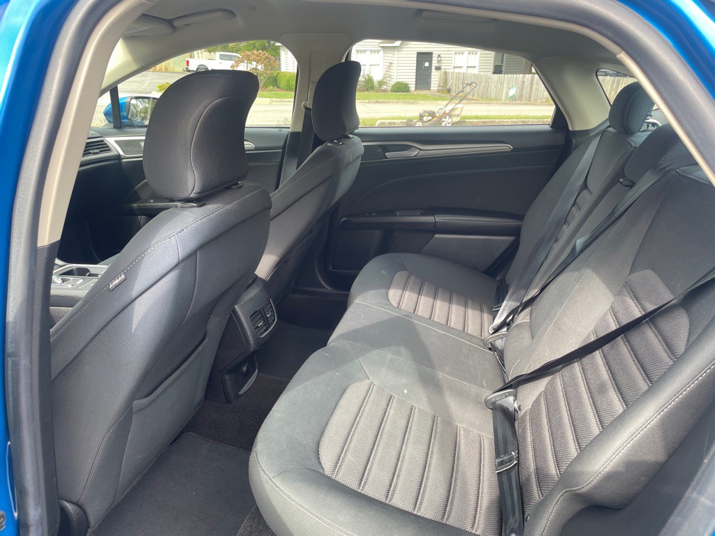 2019 Ford Fusion Image 11