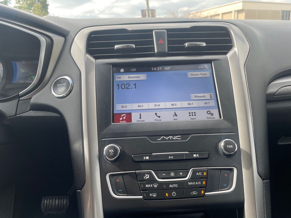 2019 Ford Fusion Image 14
