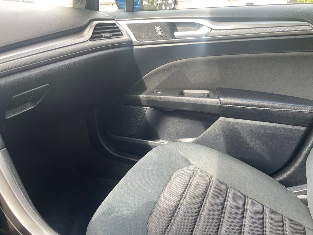 2019 Ford Fusion Image 16