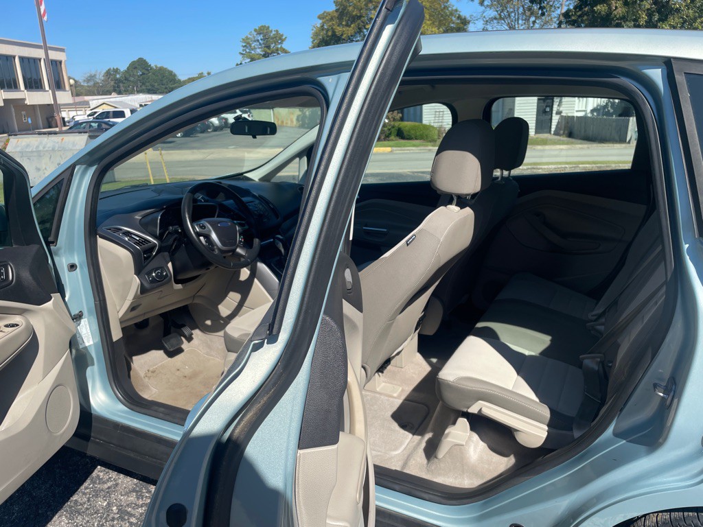 2013 Ford C-Max Image 12
