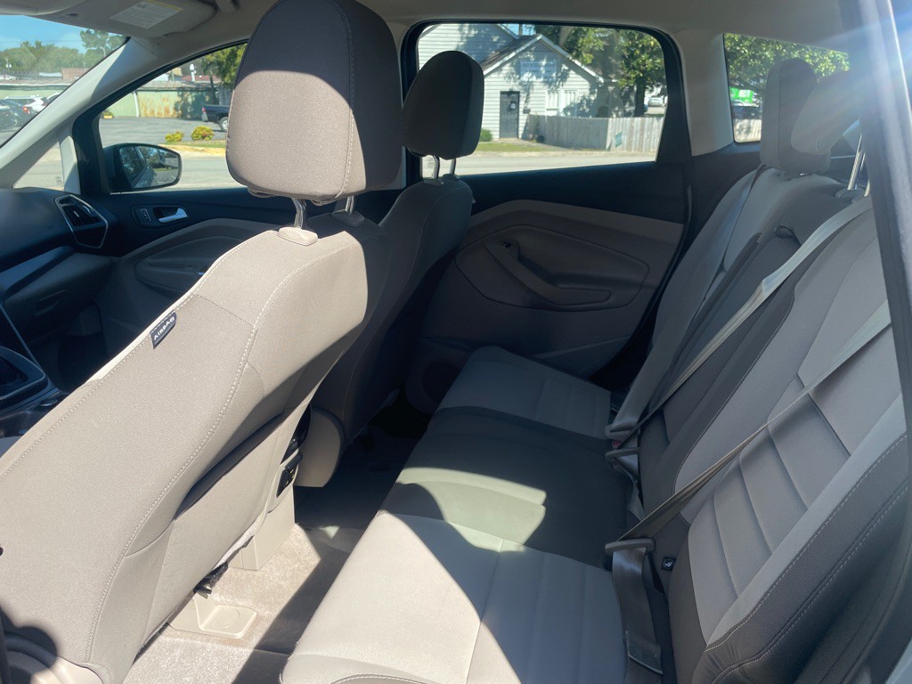 2013 Ford C-Max Image 14