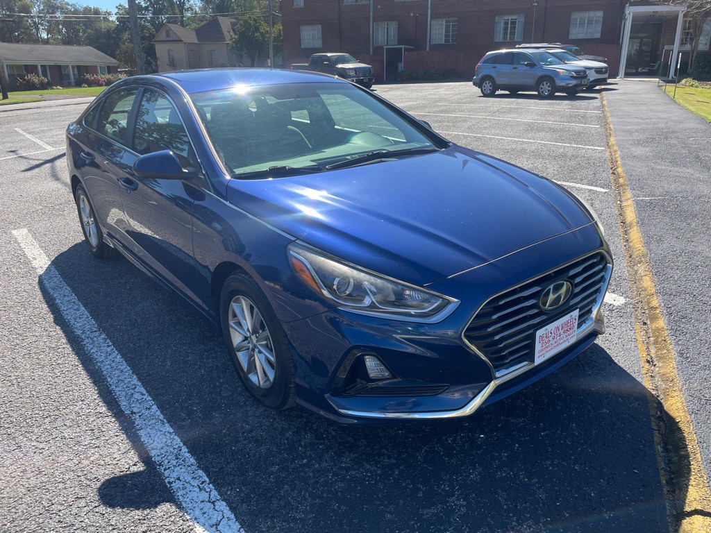 2018 Hyundai Sonata Image 1