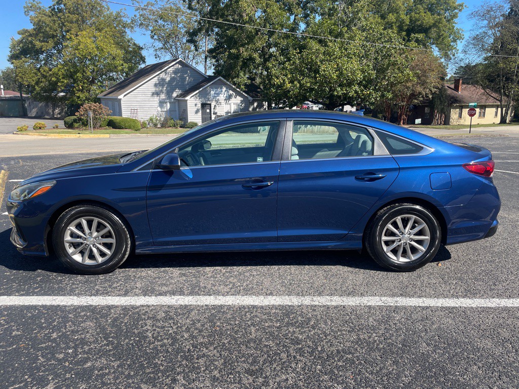 2018 Hyundai Sonata Image 4