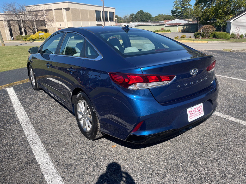 2018 Hyundai Sonata Image 5