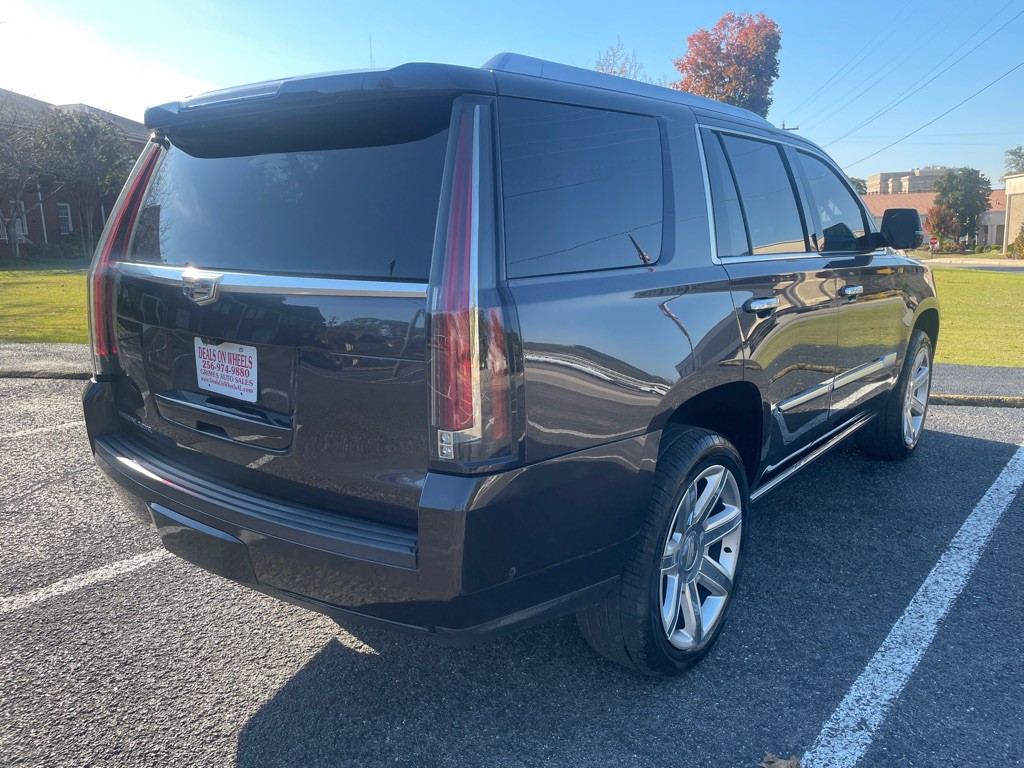 2018 Cadillac Escalade Image 7