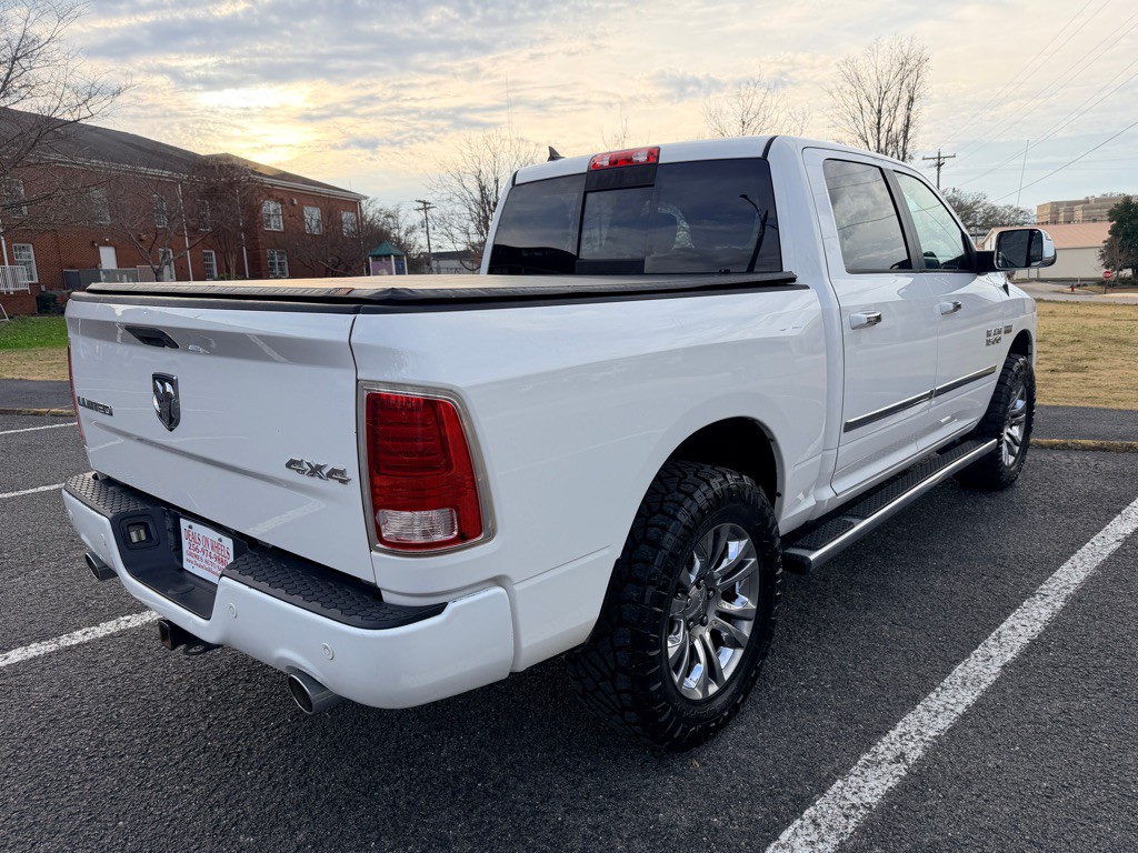 2014 RAM 1500 Image 7