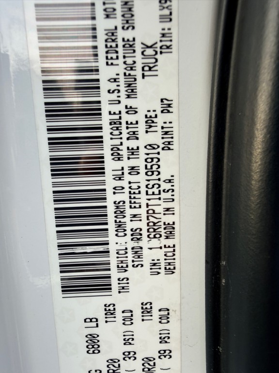 2014 RAM 1500 Image 14