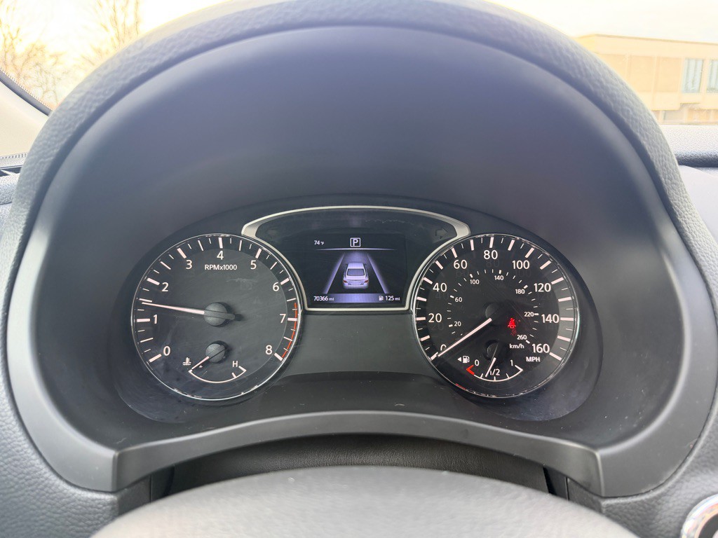 2017 Nissan Altima Image 14