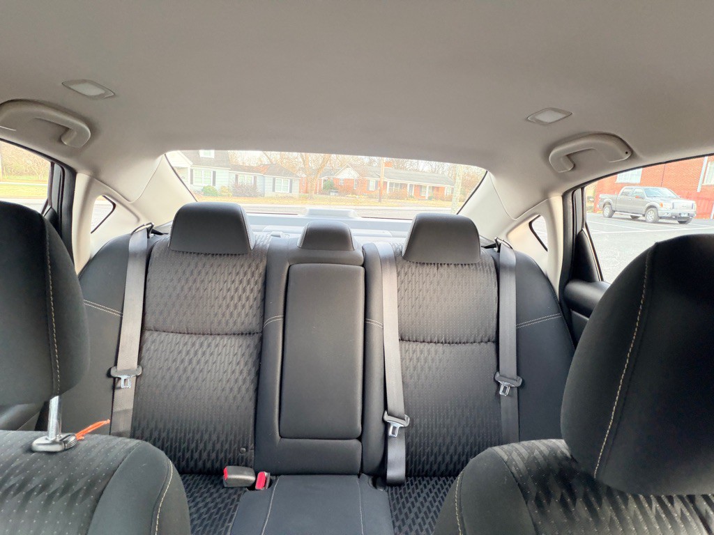 2017 Nissan Altima Image 16