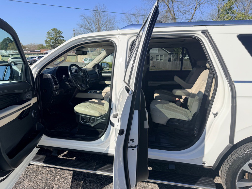 2020 Ford Expedition Image 9