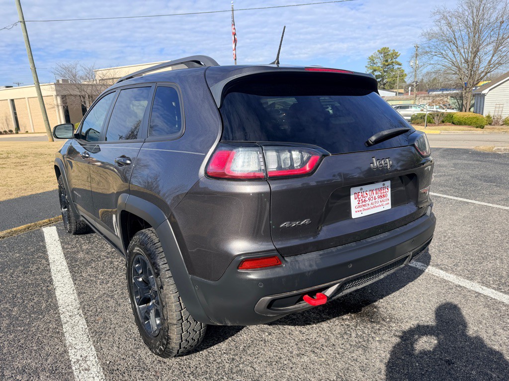 2020 Jeep Cherokee Image 5