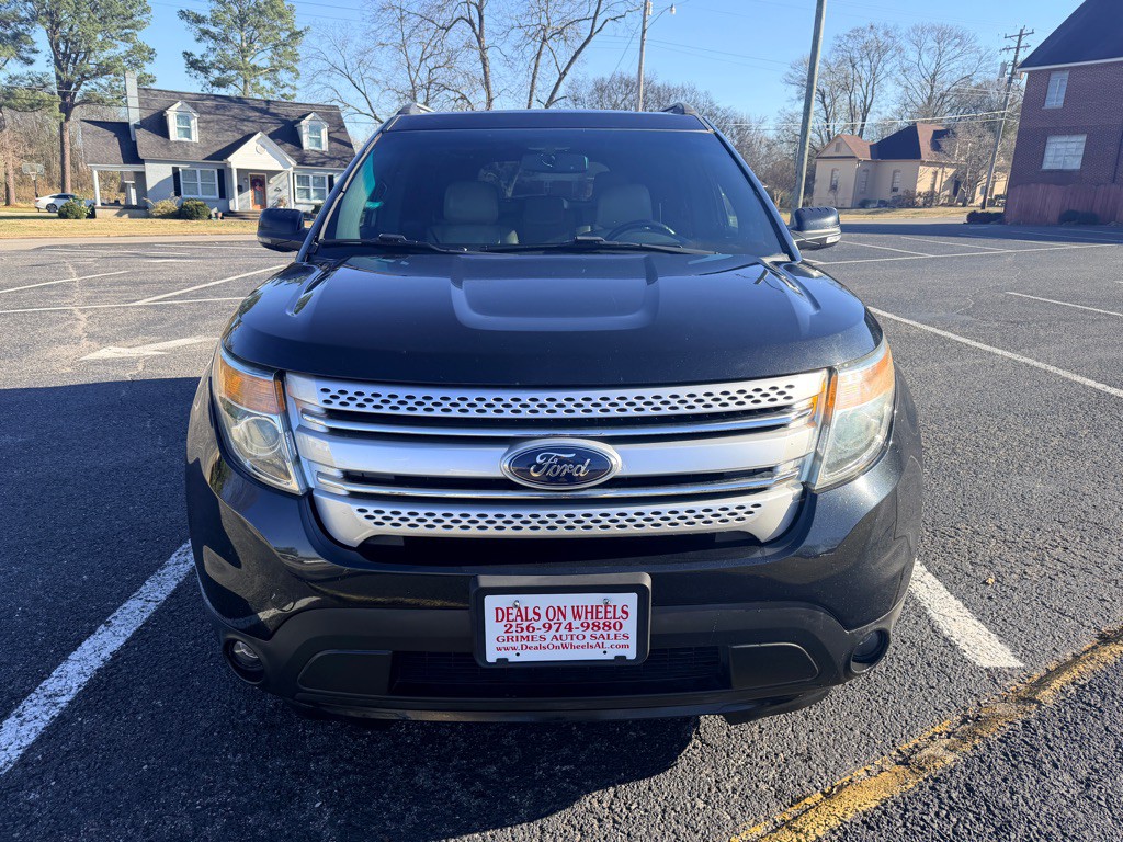 2015 Ford Explorer Image 2