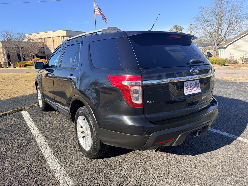 2015 Ford Explorer Image 5