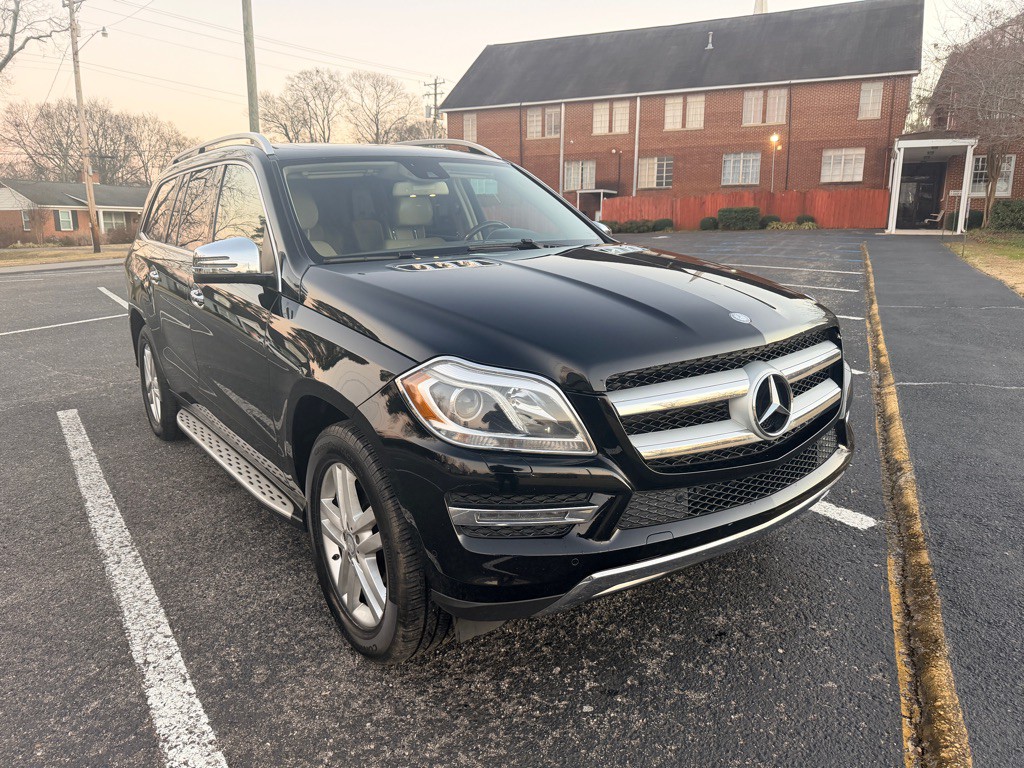 2015 Mercedes-Benz GL-Class Image 1