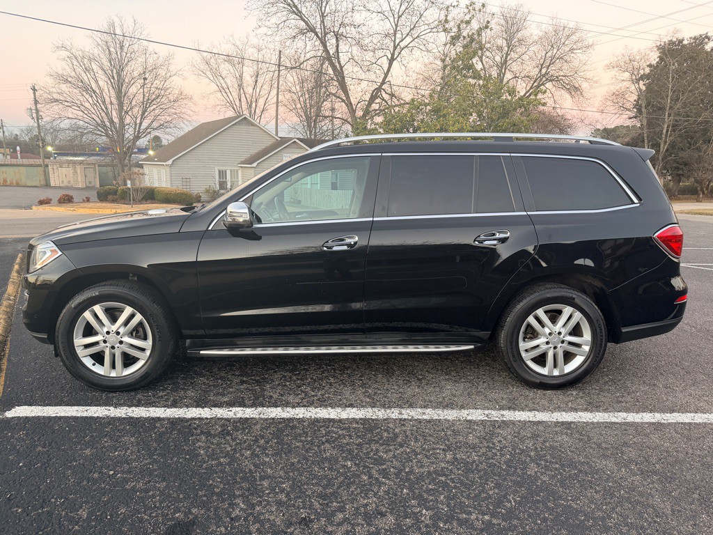 2015 Mercedes-Benz GL-Class Image 4