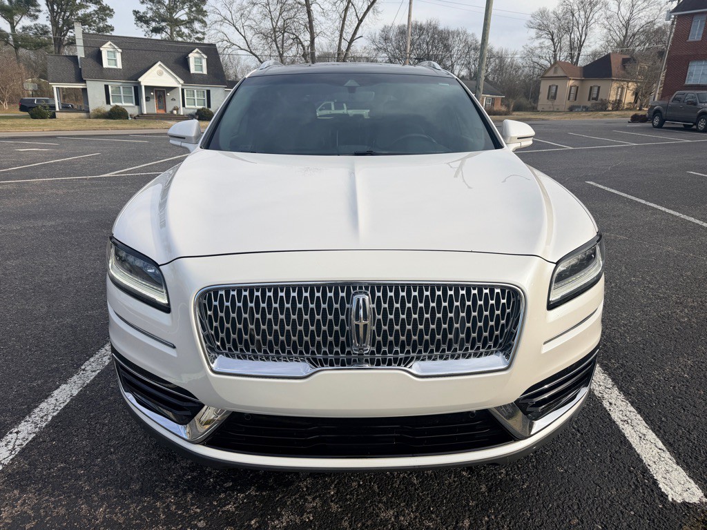 2019 Lincoln Nautilus Image 2