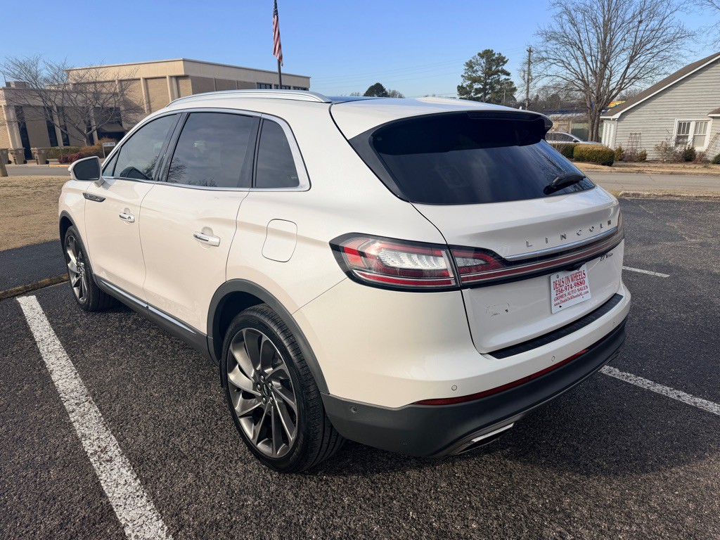 2019 Lincoln Nautilus Image 5