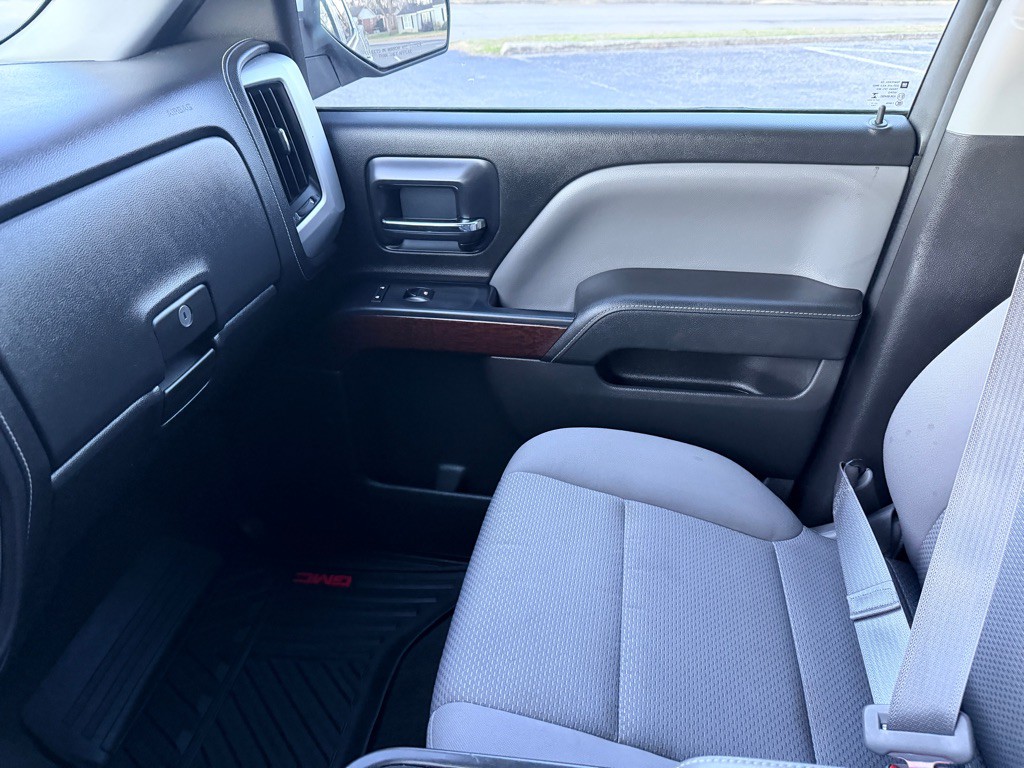 2014 GMC Sierra Image 16