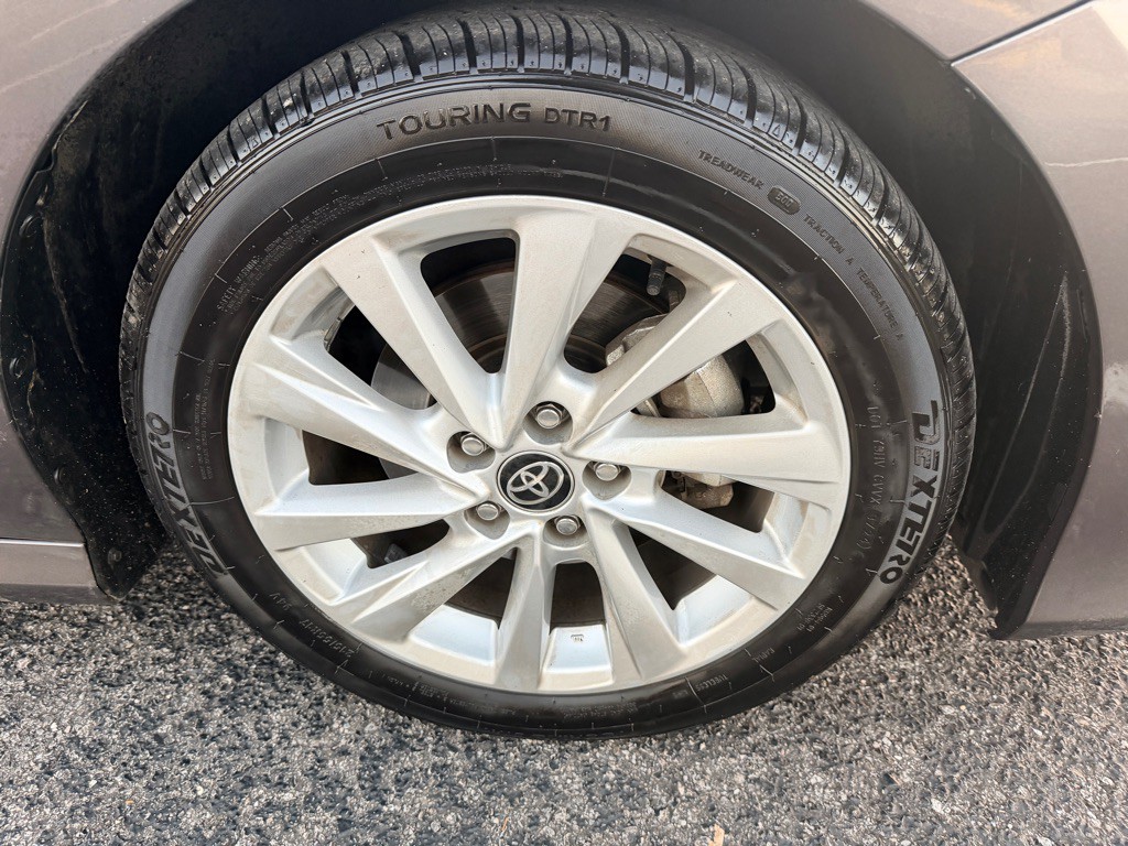 2023 Toyota Camry Image 9