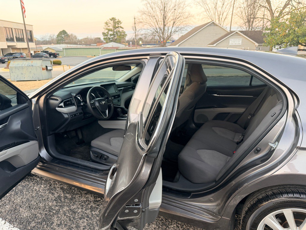 2023 Toyota Camry Image 11