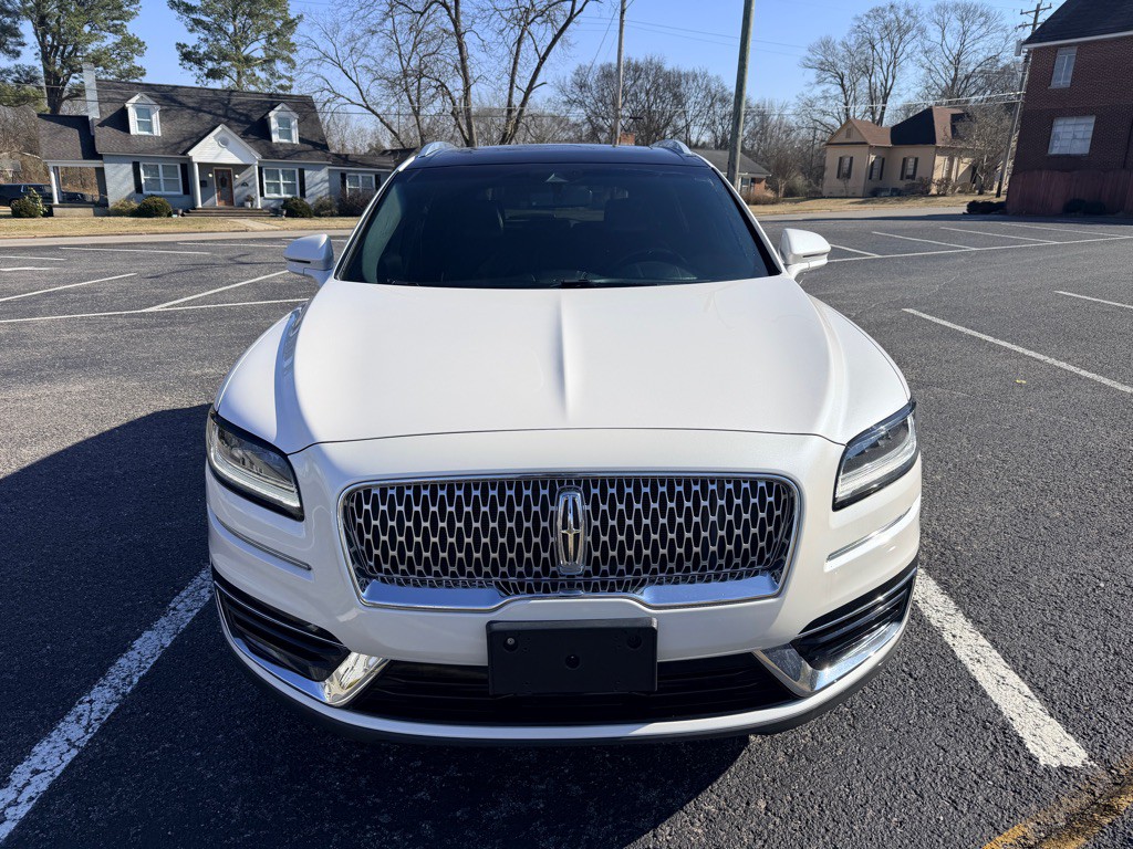 2019 Lincoln Nautilus Image 2