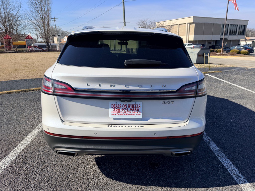 2019 Lincoln Nautilus Image 6