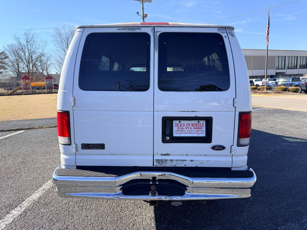 2001 Ford Econoline Image 6