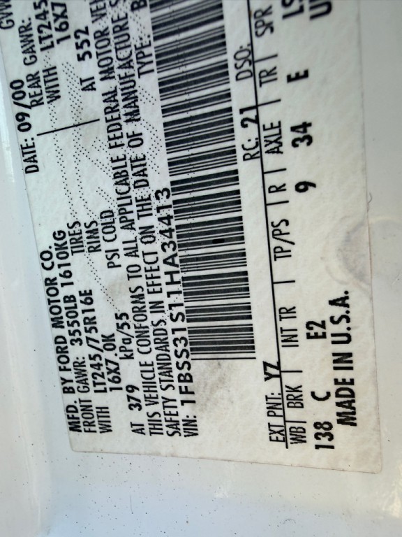 2001 Ford Econoline Image 15