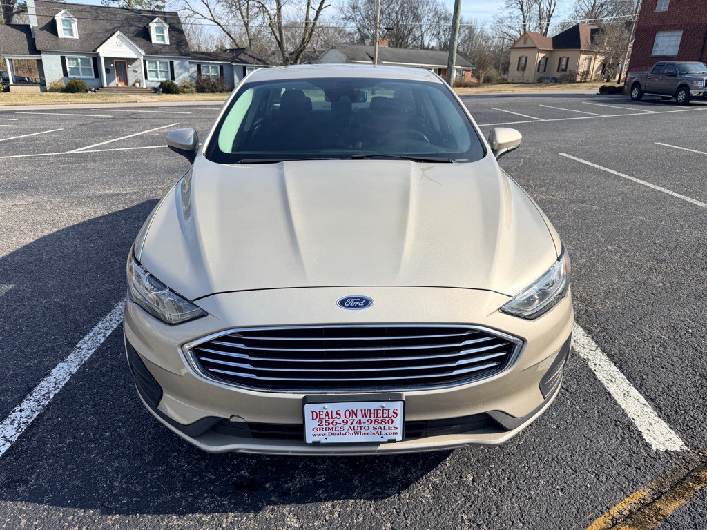 2019 Ford Fusion Image 2