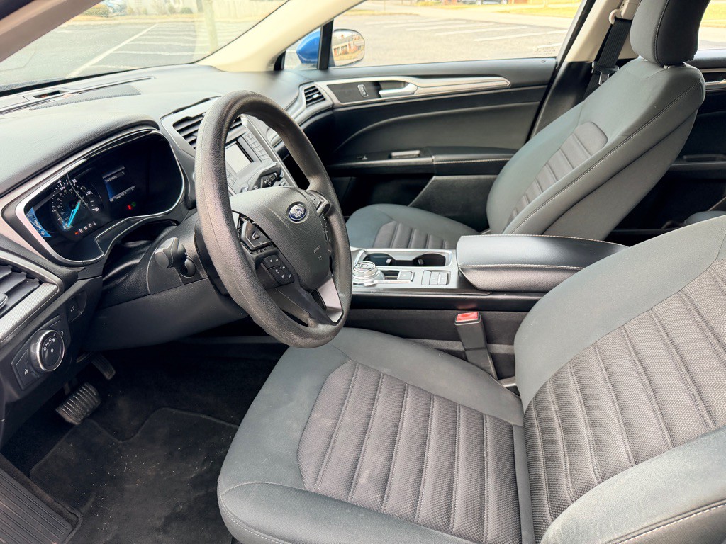 2018 Ford Fusion Image 13