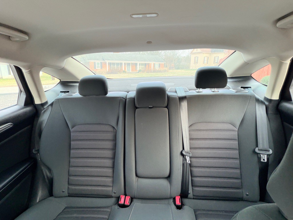 2018 Ford Fusion Image 16