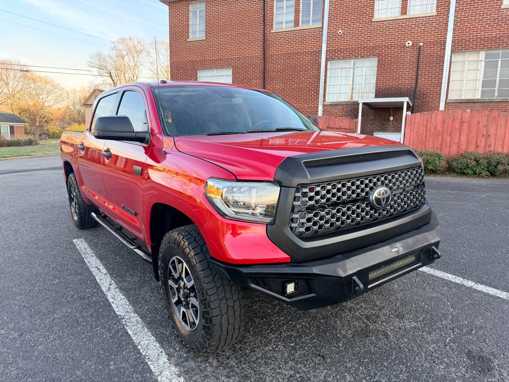 2018 Toyota Tundra Image 1