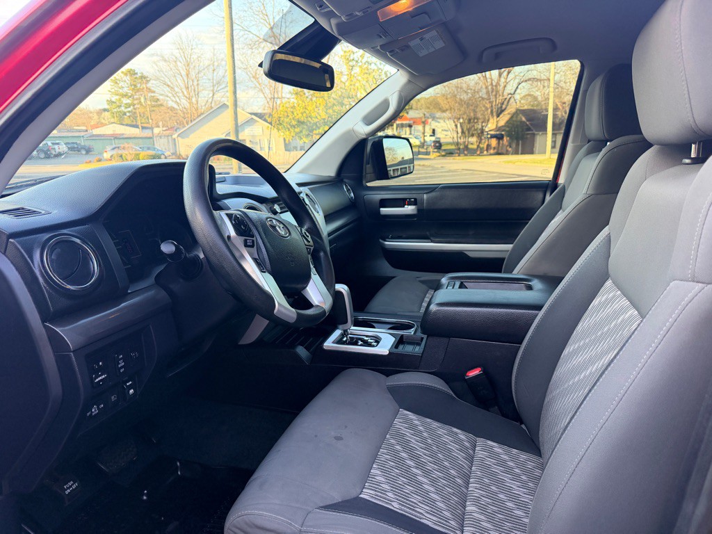 2018 Toyota Tundra Image 14