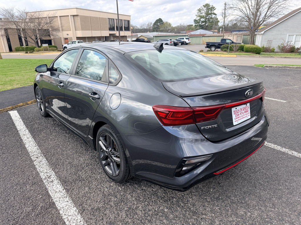 2020 Kia Forte Image 5