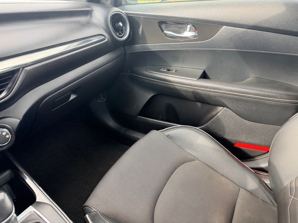 2020 Kia Forte Image 17