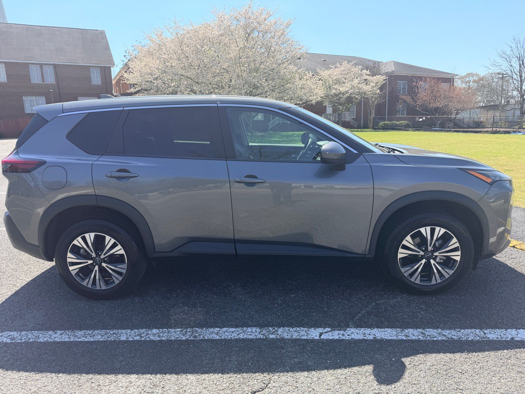 2023 Nissan Rogue Image 8